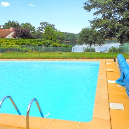 Chalet Charmant A Saint-Gerons Avec Piscine Partagee Εξωτερικό φωτογραφία