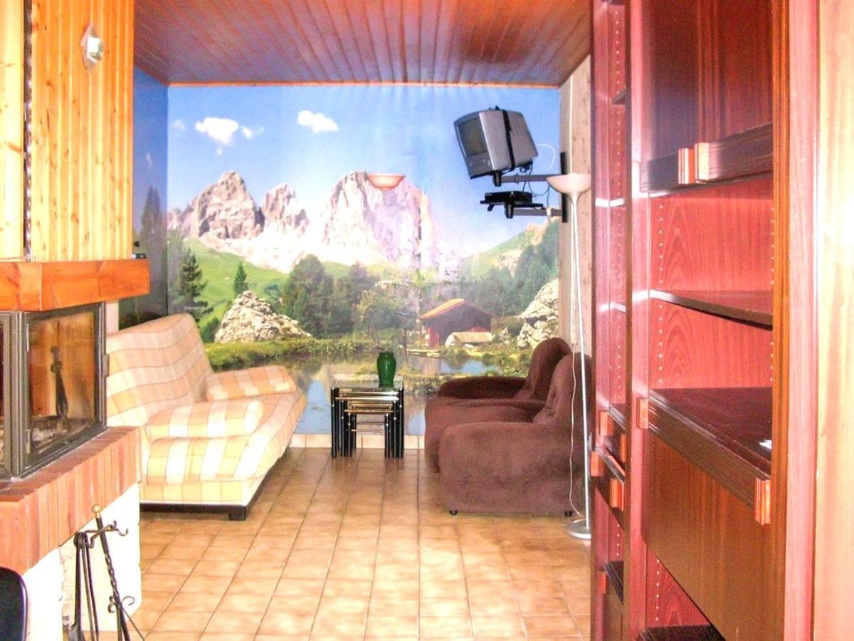 Chalet Charmant A Saint-Gerons Avec Piscine Partagee Εξωτερικό φωτογραφία