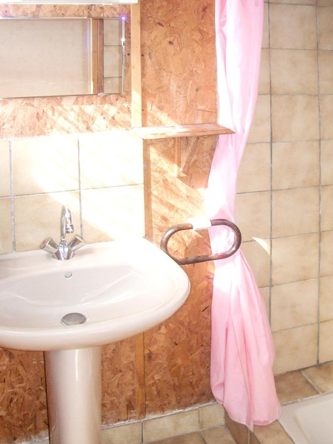 Chalet Charmant A Saint-Gerons Avec Piscine Partagee Εξωτερικό φωτογραφία